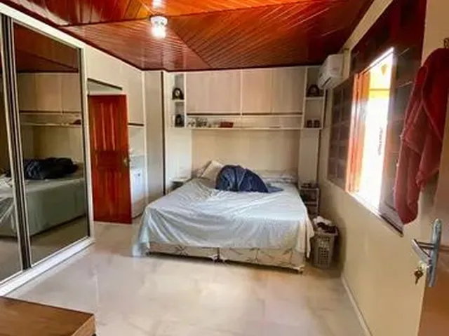 Imagem 2: Vendo Casa com Piscina na Redenção