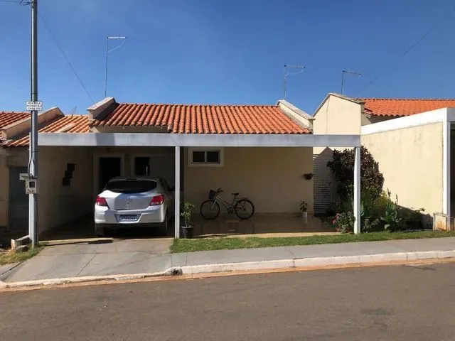 Imagem: Casa em Condomínio, 2 Quartos, Condomínio
