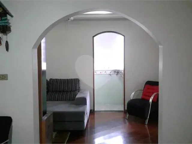 Imagem: Casa de 03 Dormitórios com Suíte, para