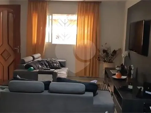 Imagem: Sobrado no Jaçanã com 03 Suítes. 10 Minutos