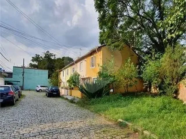 Imagem: Casa de Vila em Excelente Localização