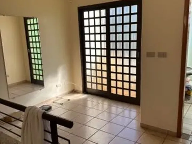 Imagem 1: Quarto Disponível para Estudante Próximo a Uniderp