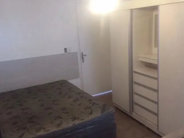 Imagem: Aluga-Se Kitinete Mobiliada