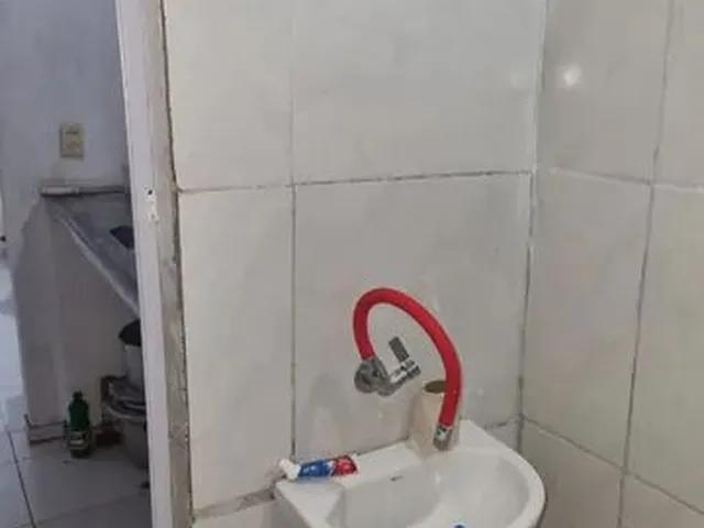 Imagem 1: Aluga-Se Kitnet Casa com 1 dormitório