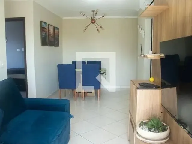 Imagem: O apartamento possui 2 Dormitórios, 2 Banheiros, 2 Vagas