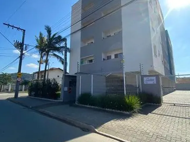 Imagem: O apartamento possui 2 Dormitórios, 1 Banheiro, 1 Vaga na