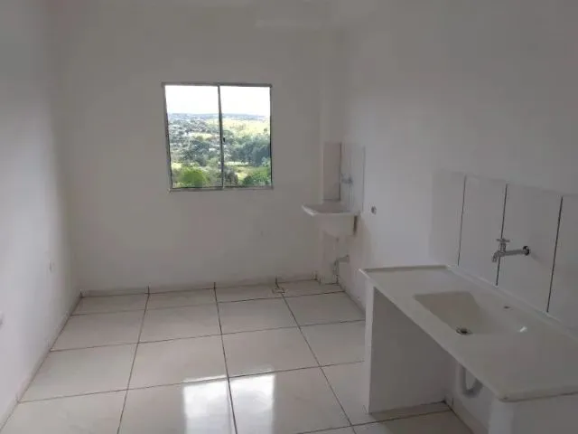Imagem: Alugo Apartamento C/ Agua Luz Internet