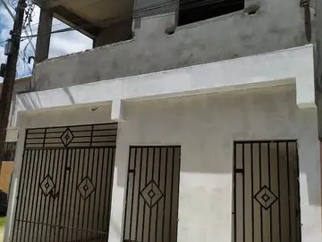 Imagem: A casa possui 2 Dormitórios, 1 Banheiro, 70m² de Área e