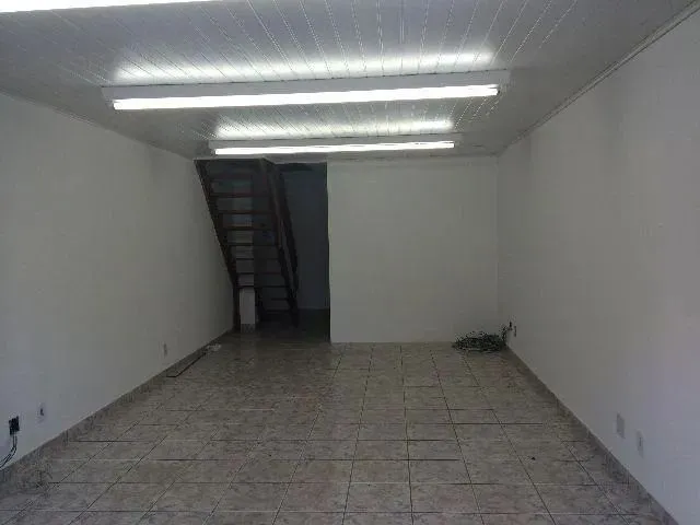 Imagem 4: Loja 45M2 Próximo a Reta da Penha, Vitória/Es