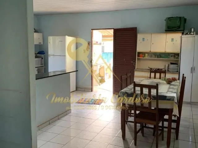 Imagem 2: Imóvel de 370M² com 03 Quartos Localizado no Centro de Silvânia-Go