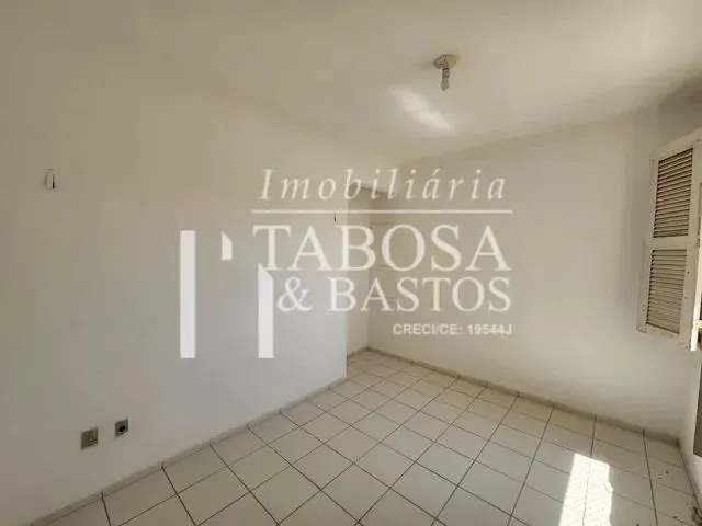 Imagem 4: Apto. Próx. À Unifor e a Av. Washington Soares!