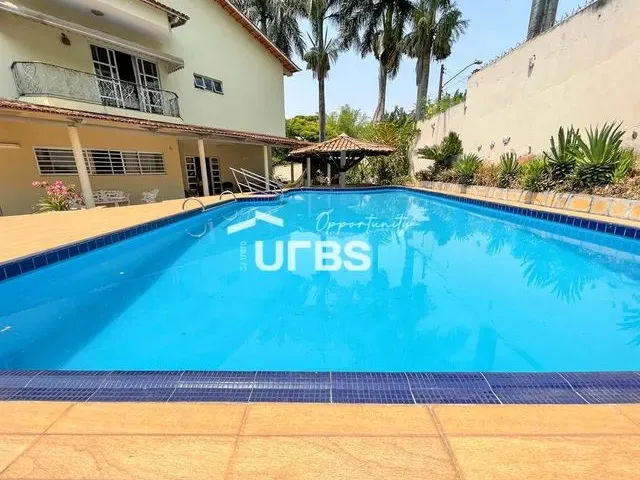 Imagem 1: Casa de Rua - Casa 3 Quartos, Sendo 3 Suítes