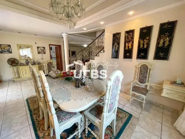 Imagem 16: Casa de Rua - Casa 3 Quartos, Sendo 3 Suítes