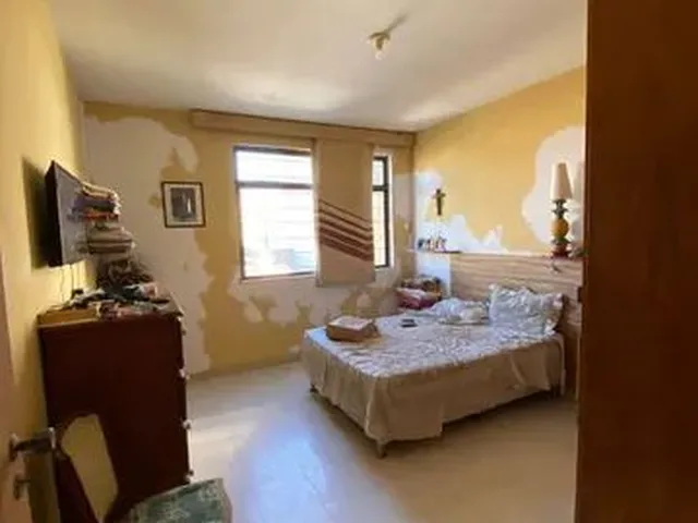 Imagem: Pituba. Comercial. Casa 3 And. Na Av Manoel