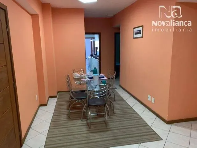 Imagem: Apartamento com 4 Quartos para Alugar, 180