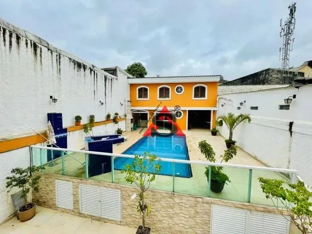 Imagem: Sobrado com 6 Dormitórios, 350 M² - Venda