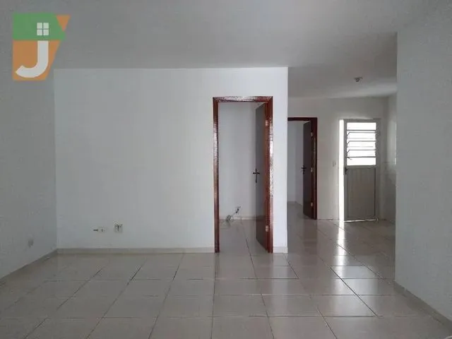 Imagem 5: Casa com 3 Dormitórios para Alugar, 62 M² por R$ 1.600/Mês - Uberaba - Curitiba/Pr