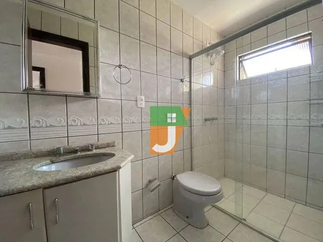 Imagem 8: Sobrado com 3 Dormitórios para Alugar, 95 M² por R$ 2.500/Mês - Uberaba - Curitiba/Pr