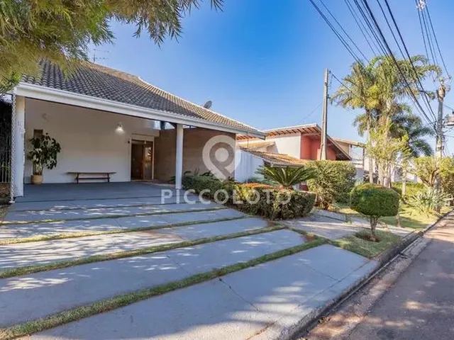 Imagem: Casa com 4 Dormitórios À Venda, 222 M²