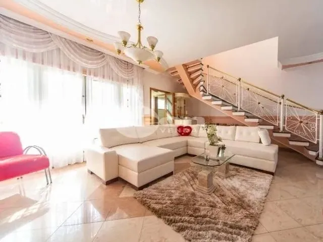 Imagem: São Caetano do Sul - Casa Padrão - Olímpico