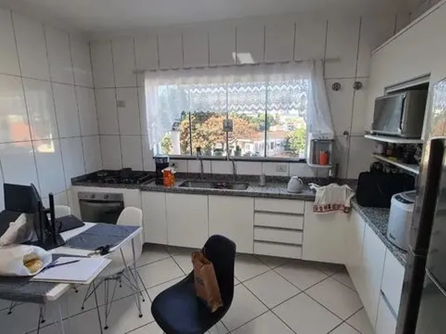 Imagem 12: Ótimo Sobrado; 3 Uítes Sala Ampla e Inegrada Cozinha Planejada; Próximo Matriz