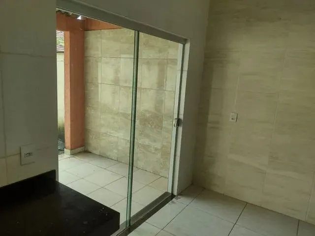 Imagem 5: Casa para Venda com 210 Metros Quadrados com 3 Quartos, Excelente Imóvel Já Habitada