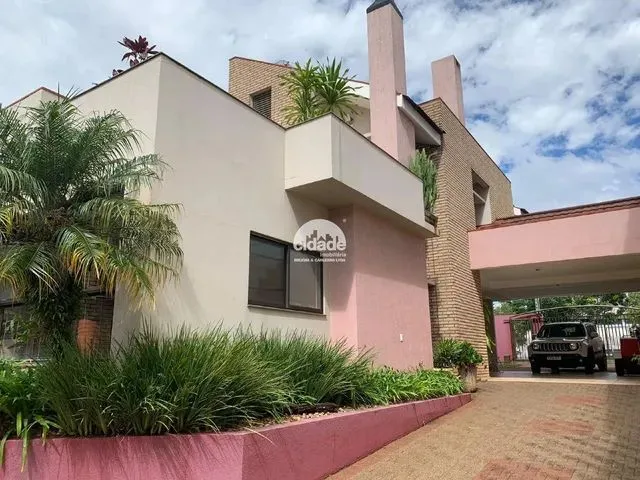 Imagem: Sobrado À Venda, 3 Quartos, 1 Suíte, 5