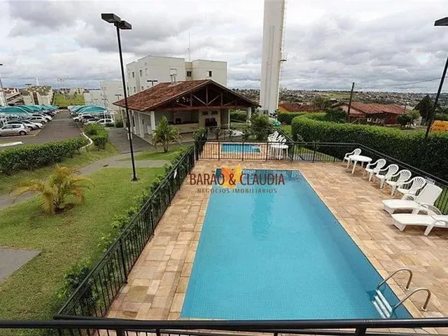 Imagem 2: Apartamento com 2 Quartos À Venda, 45 M² por R$ 210.000 - Ouro Verde - Londrina/Pr