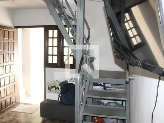 Imagem 1: Casa À Venda - Industrial, 2 Quartos, 150 M2