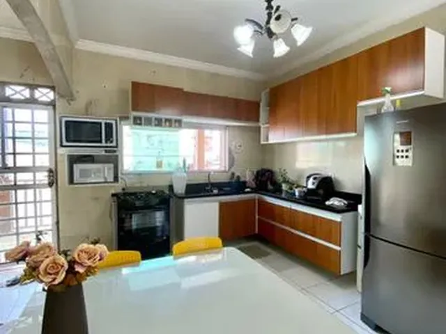 Imagem 10: Casa com 04 Suítes no Bairro Parque 10