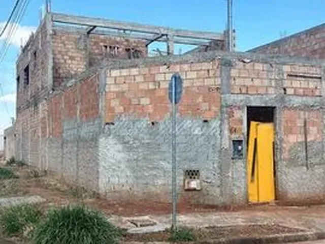 Imagem: Oportunidade Única Lote em Construção