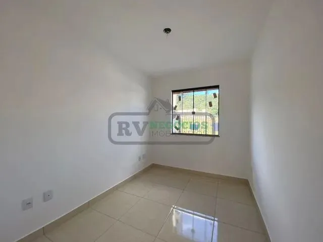Imagem 4: )(- Ótima Casa Térrea com 2 Quartos Boa Área Externa e Garagem em Filgueiras