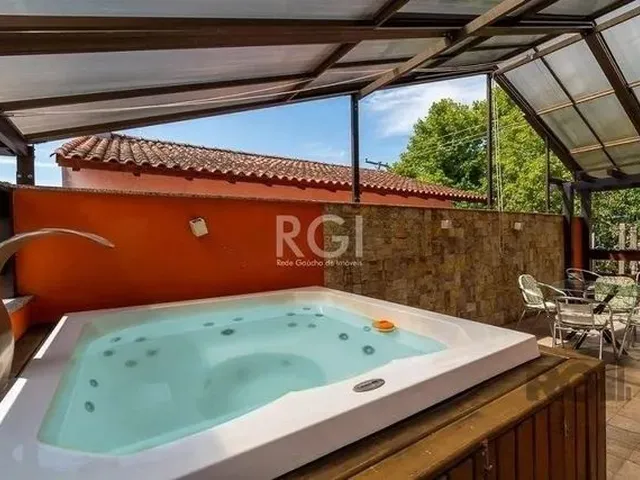 Imagem: Excelente Casa com Espaço Gourmet, Jacuzzi