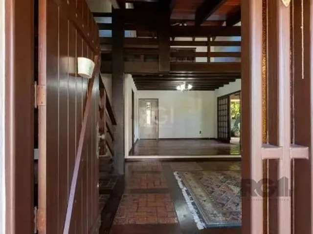 Imagem: Porto Alegre - Casa Padrão - Jardim Isabel
