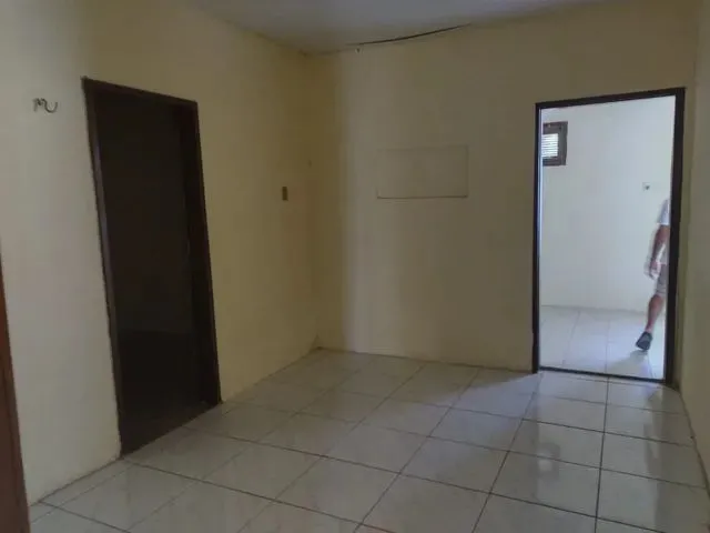 Imagem 4: Casa para Aluguel com 3 Quartos em Prefeito José Walter - Fortaleza - Ce