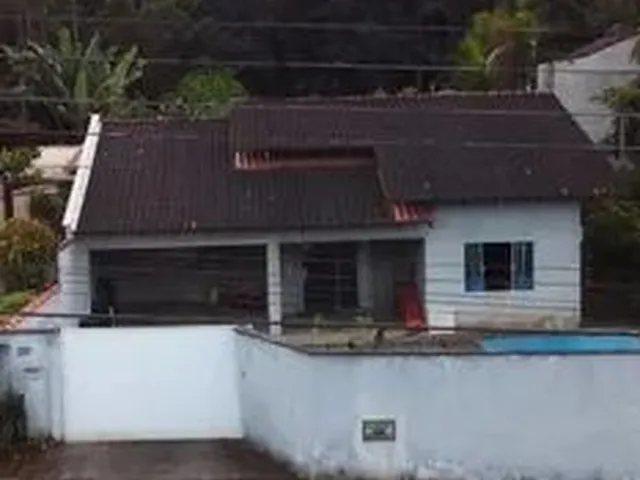 Imagem: Alugo Casa com Piscina