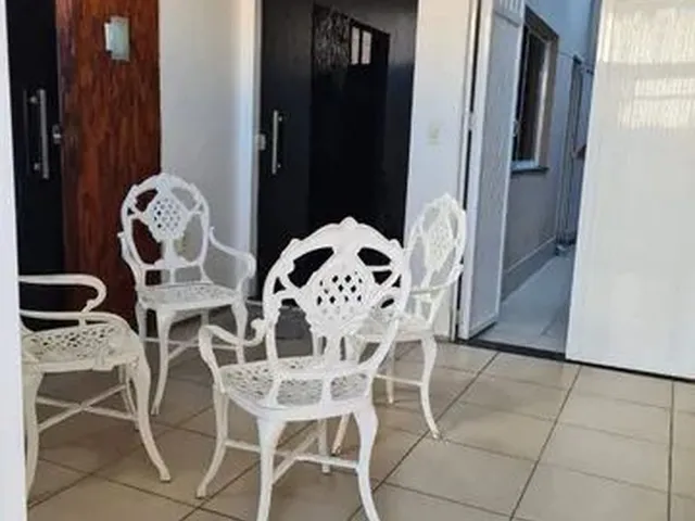 Imagem 2: Suite Mobiliada em Casa Compartilhada