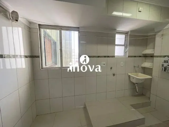 Imagem 2: Apartamento para Aluguel, 3 Quartos, 1 Suíte, 1 Vaga, Centro - Uberaba/Mg