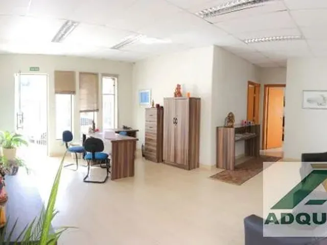 Imagem 3: Comercial Casa com 4 Quartos - Bairro Centro em Ponta Grossa