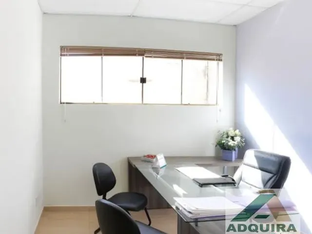 Imagem 7: Comercial Casa com 4 Quartos - Bairro Centro em Ponta Grossa