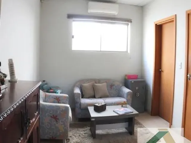 Imagem 8: Comercial Casa com 4 Quartos - Bairro Centro em Ponta Grossa