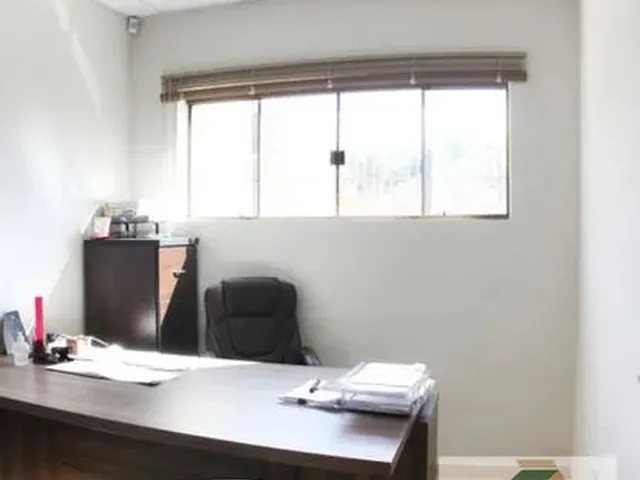 Imagem 11: Comercial Casa com 4 Quartos - Bairro Centro em Ponta Grossa