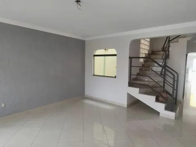 Imagem: Casa - Sobrado, Jardim Milena - Santo André