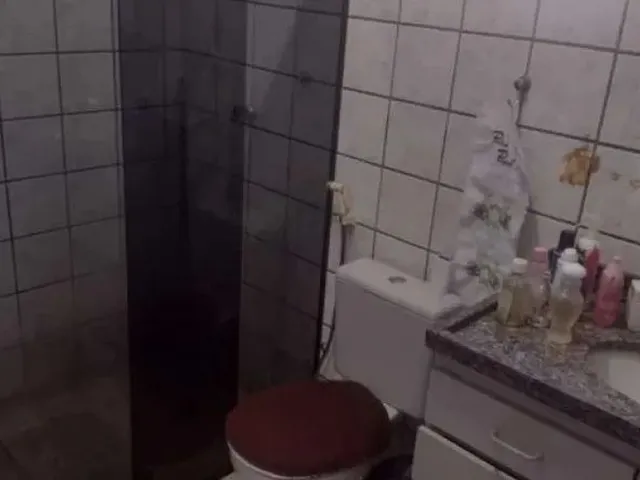 Imagem 4: Vendo com Urgência Casa em Nova Carapina I