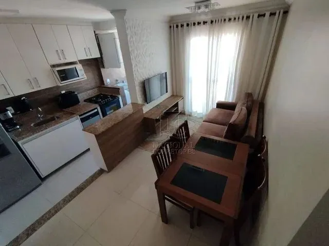 Imagem: Apartamento com 2 Dormitórios À Venda