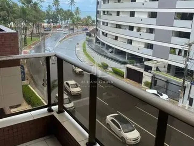 Imagem: O apartamento possui 2 Dormitórios, 1 Suíte, 2 Banheiros,