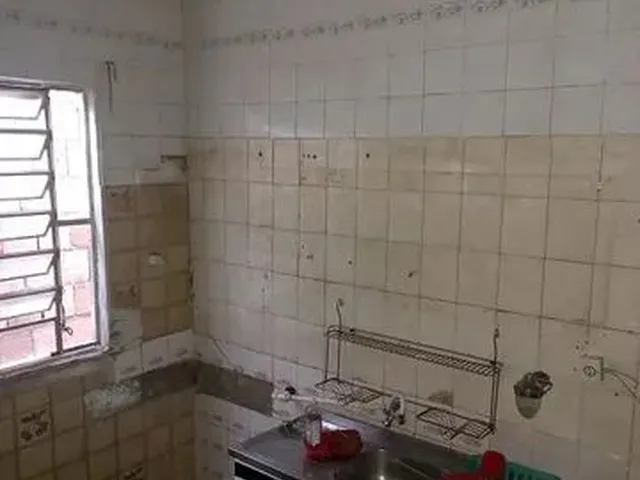Imagem 5: Casa de 03 Pisos - Bairro da Glória