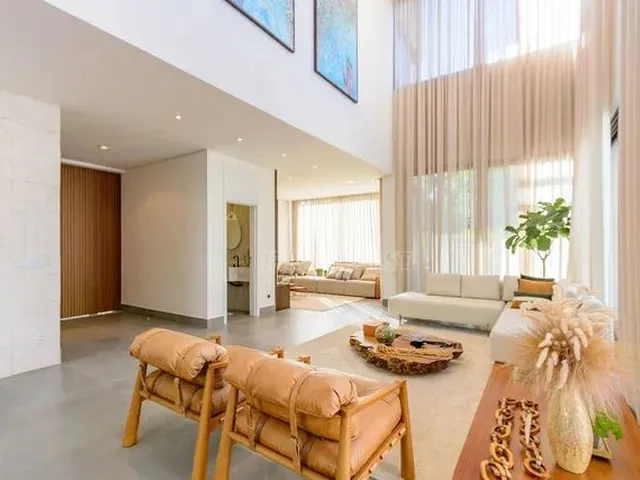 Imagem: Casa com 4 Dormitórios À Venda, 575 M²
