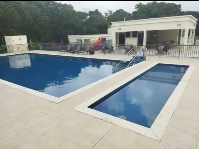 Imagem 1: Apartamento para Venda com 44 Metros Quadrados com 2 Quartos em Petrópolis - Maceió - Al