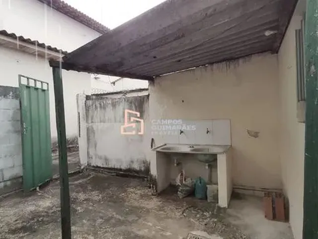 Imagem: Casa para Aluguel, 2 Quartos, 1 Vaga, Parque